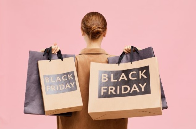Saving Big: Your Ultimate Black Friday Guide for Apparel and Jewelry Discounts